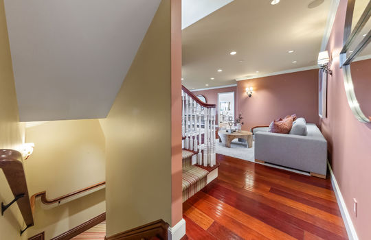 hallwayandstairs73