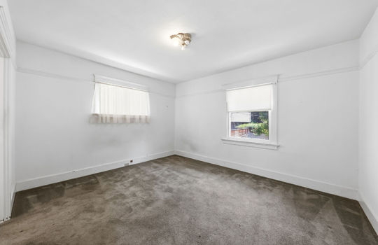 bedroom225