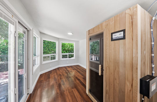 bonusroomnexttogarage132