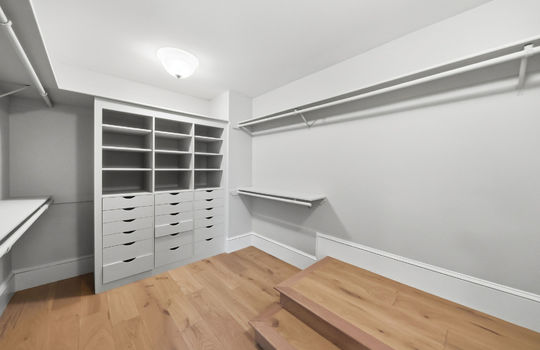 primarybedroom83