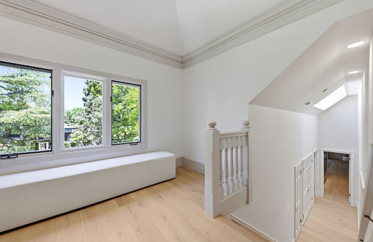stairstobedroom3&4119