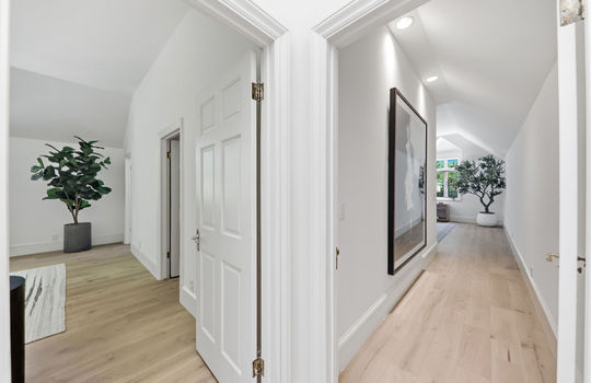 stairstobedroom3&4120