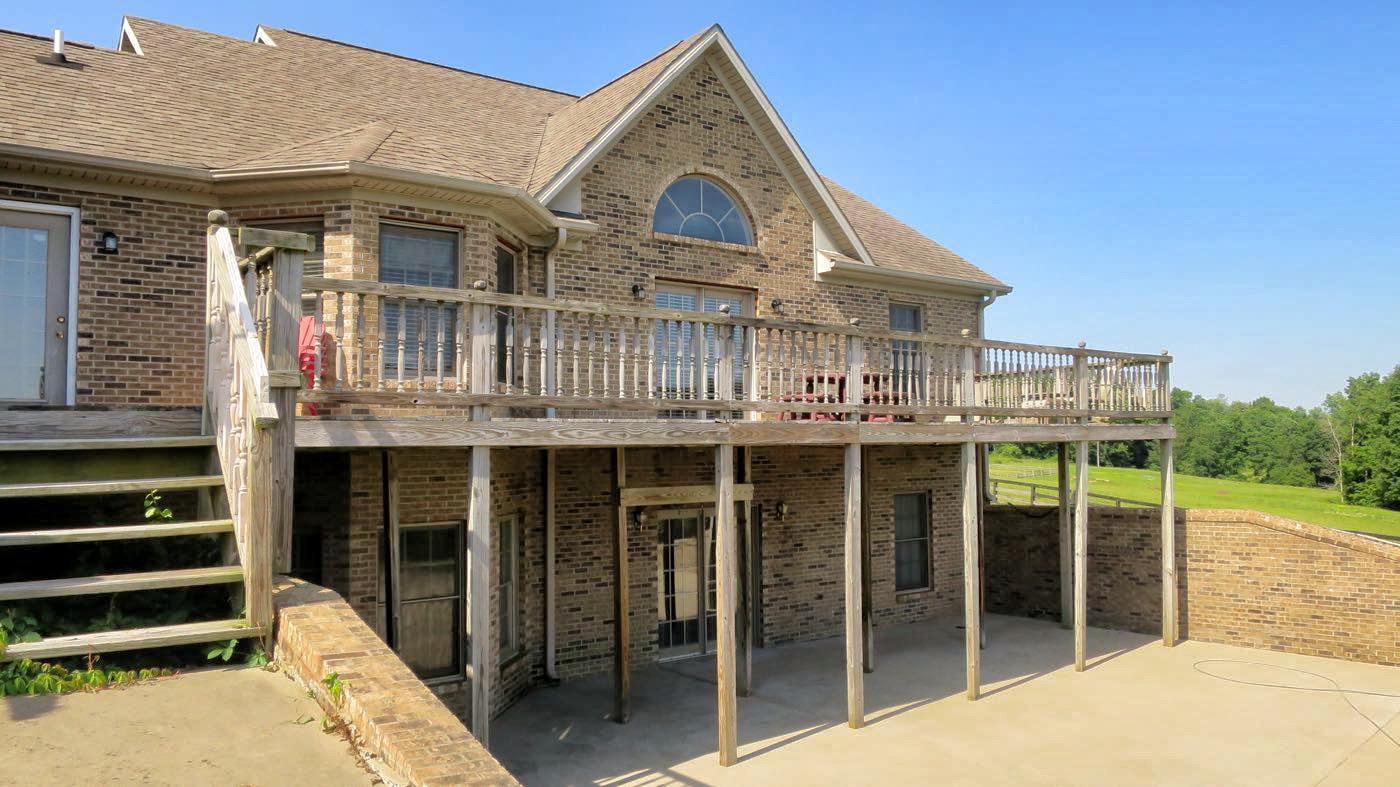 horsepropertyforsalekentucky000110 bluegrassteam